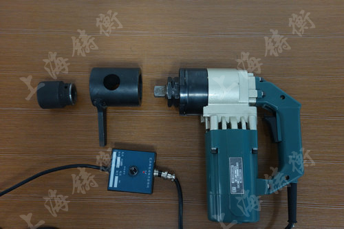 電動(dòng)扭力扳手