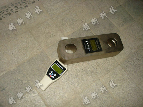 數(shù)字測力計圖片